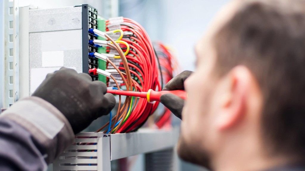 Top Freeze - Electrical Services